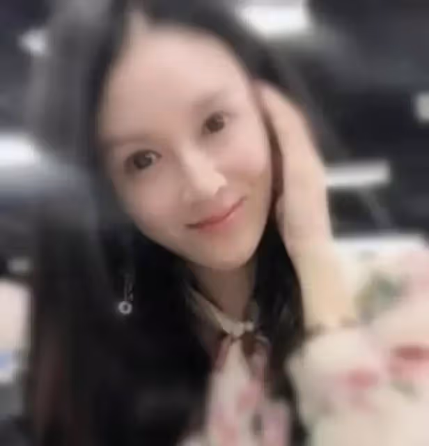 知名主持人張澤群:曝光神秘女子,發了條動態讓網友百思不得其解