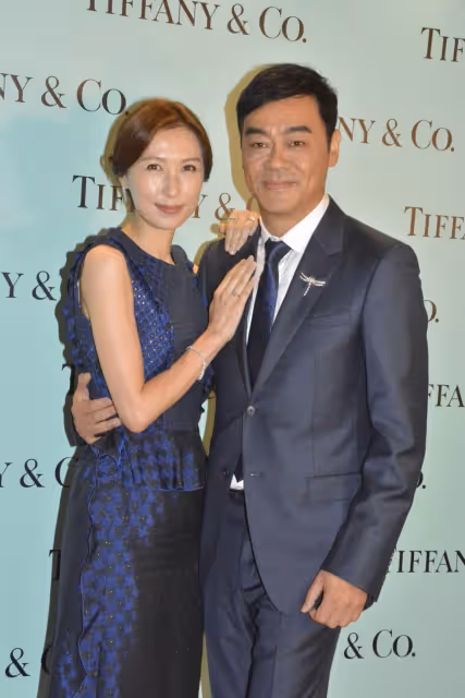 結婚 25 年，劉青雲習慣獨自去拍戲，但出國一定要帶郭藹明！