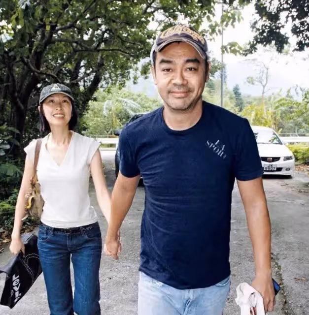 結婚 25 年,劉青雲習慣獨自去拍戲,但出國一定要帶郭藹明!