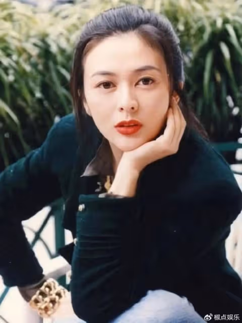 劉德華的夢中情人,被譽為「香港第一美人」,為何那麼多人恨她?