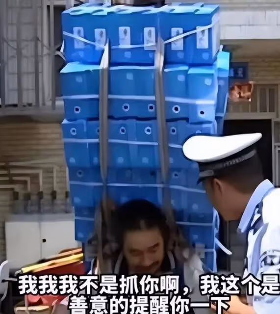停播五年，那個挽救無數司機的「網紅交警」譚喬，卻挽救不了自己