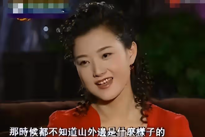 24年登春晚，39歲銷聲匿跡，「春晚國臉」宋祖英如今怎樣了？