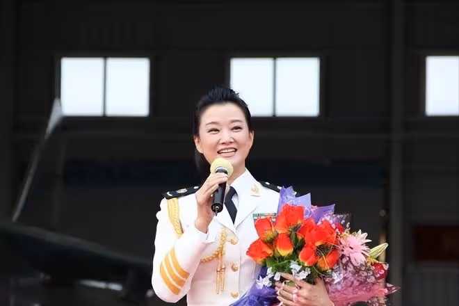 24年登春晚,39歲銷聲匿跡,「春晚國臉」宋祖英如今怎樣了?