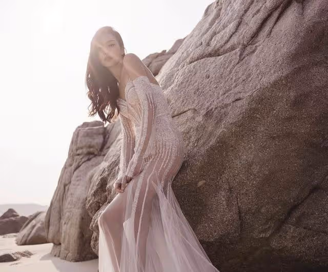 恭喜!TVB人氣女星突然宣布結婚,顏值高身材豐滿獲封長腿女神
