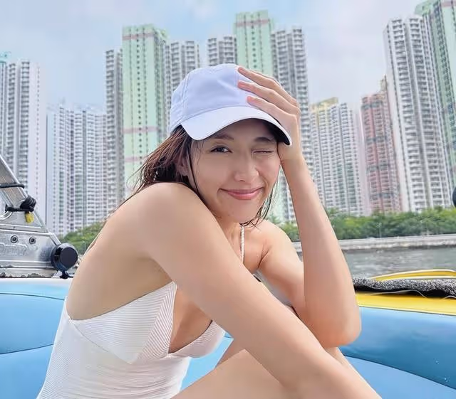 恭喜!TVB人氣女星突然宣布結婚,顏值高身材豐滿獲封長腿女神