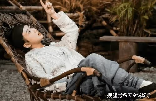 《長相思》是根據哪個小說改編的?《長相思》小夭最後和誰在一起了?