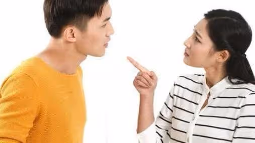 「前妻變成情人之後，我的人生徹底崩盤了，都怪我太貪心！」