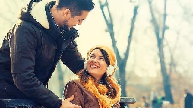 結婚吧,我不嫌棄你月薪5千了,我:現在月薪2萬,你配不上我了