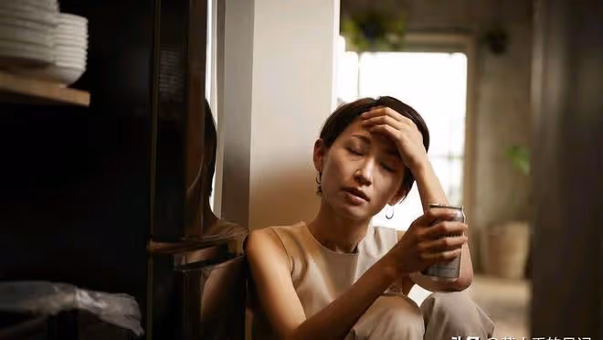 大姑姐生孩子我隨禮3千,我們孩子出生時她只隨3百,我看透親情