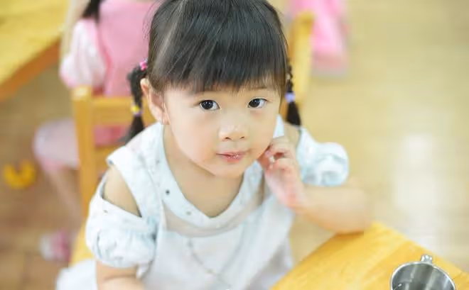 婚後女人出軌的原因是什麼?3個40歲女人的經歷,給人警醒