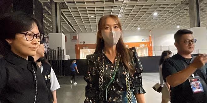 林志玲返台支持Akira演出,高調撒糖超甜,本人承認沒有復出計劃