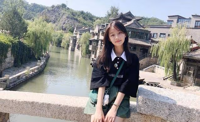 曾因長得太好看被全網禁止整容!多年過去現在長成怎麼樣了!