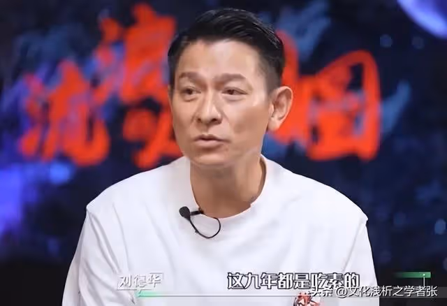 「自然老去」和「醫美老去」區別大嗎?看看這12位港星,差距清晰