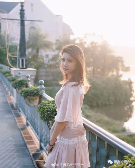 最美華姐亞軍27歲生日!哥哥來港慶生網民說居然是他?