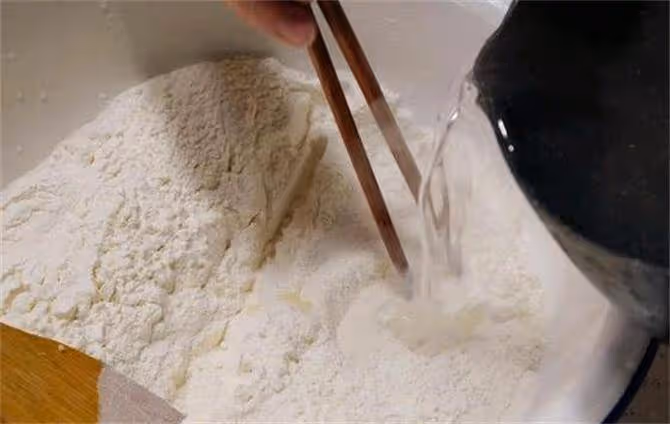 教你用酵母粉發麵正確方法,很多人都用錯了,難怪發麵總是失敗