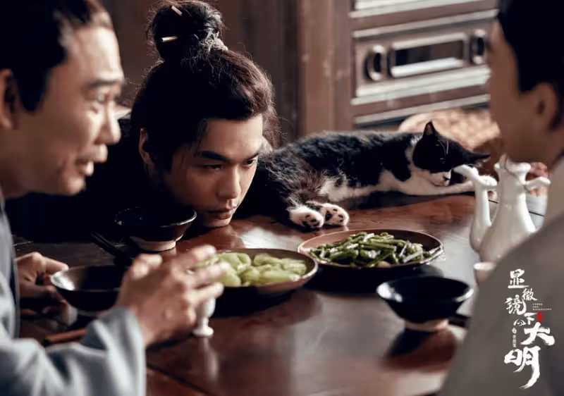 好傢夥,成毅《蓮花樓》首播就差評一片,觀眾差評理由都出奇一致