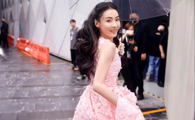 張柏芝經紀人澄清:柏芝前往澳洲,其實是帶家人探親,復合是假的