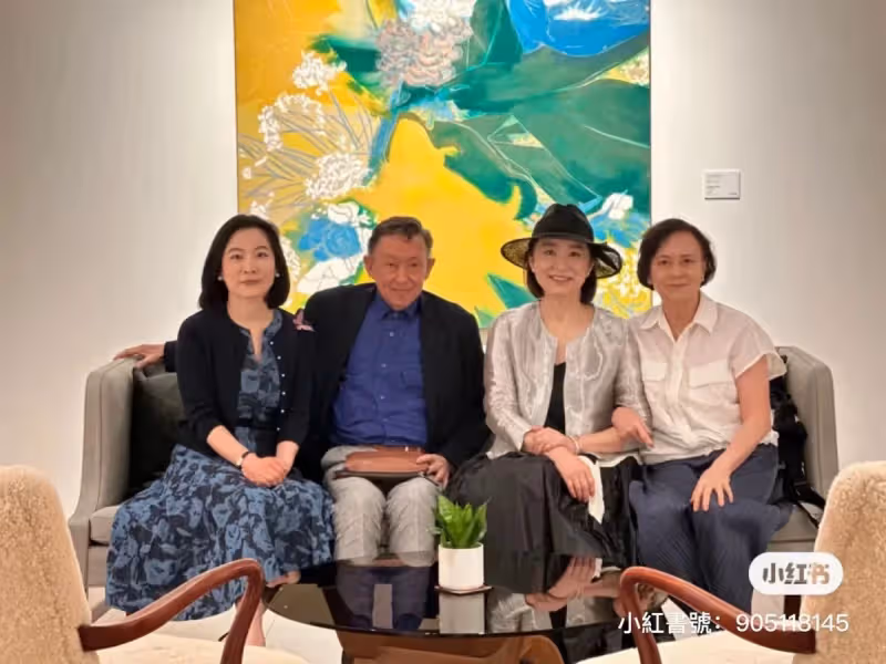 林青霞偕陶敏明游日被偶遇,當作家後與藝術頻頻會面