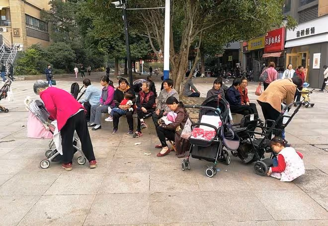 公婆婚前許諾婚後卻變卦，兒媳被迫賣房還債，婆婆痛哭直呼委屈