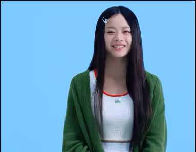 18歲韓女星對人生感到後悔?她的魅力俘獲網友,期待職業生涯巔峰