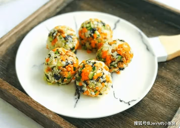 三伏天不想做飯,試試這5道快手主食,簡單省事,營養好吃還不貴