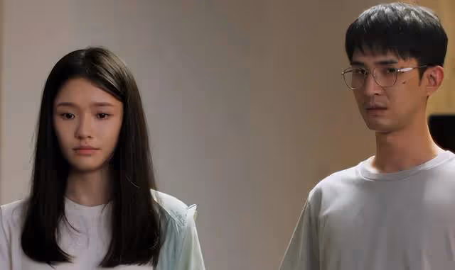 雷佳音問陳數:《不完美受害人》誰片酬最貴?董潔的回答讓人笑翻