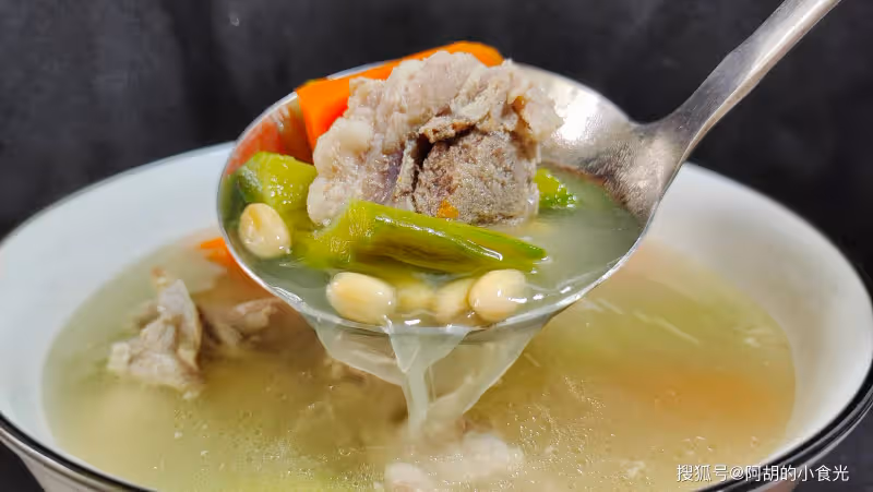 老祖宗留下的好東西!伏天配排骨煲湯,解暑解饞兩不誤,飯前一碗,清爽開食慾