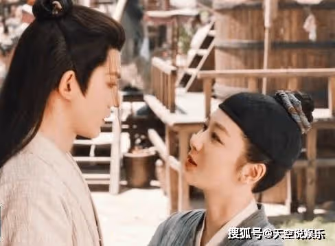 《長相思》小夭到底愛誰?小夭對瑲玹、塗山璟和相柳三人究竟是什麼感情?