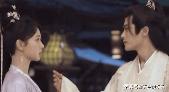 《長相思》小夭到底愛誰?小夭對瑲玹、塗山璟和相柳三人究竟是什麼感情?