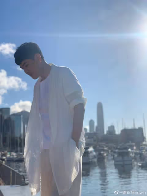 TVB《破毒強人》內地率先播!視帝化身一代毒王,被指造型吸睛