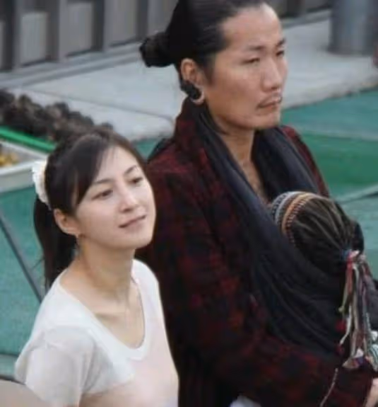 廣末涼子宣布離婚，出軌後仍獲子女撫養權，未提及財產分割問題
