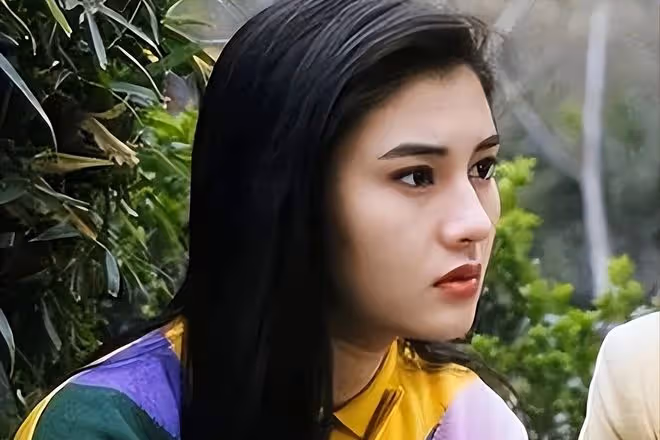 在「蛇蠍美人」李嘉欣身上,我看到了善惡到頭終有報!