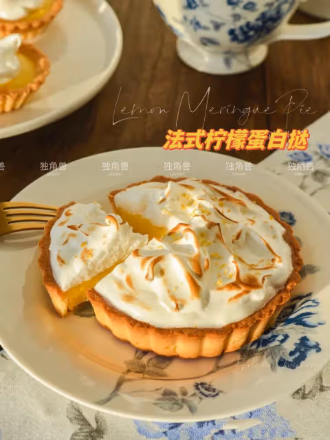 經典法式檸檬蛋白撻‼️超愛了‼️