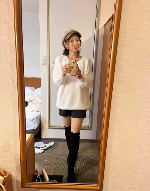 50歲左右的女人就是這樣穿的,溫馨迷人