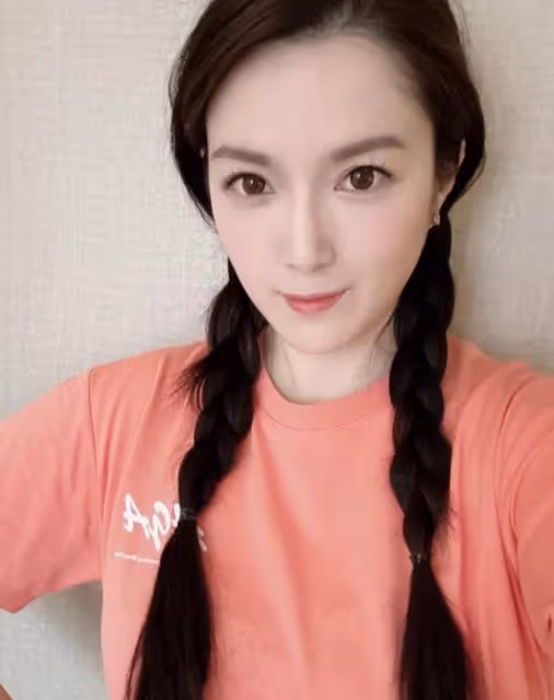 神秘!TVB女星神隱近2個月連生日都無曬照,近年更屢傳與老公婚變
