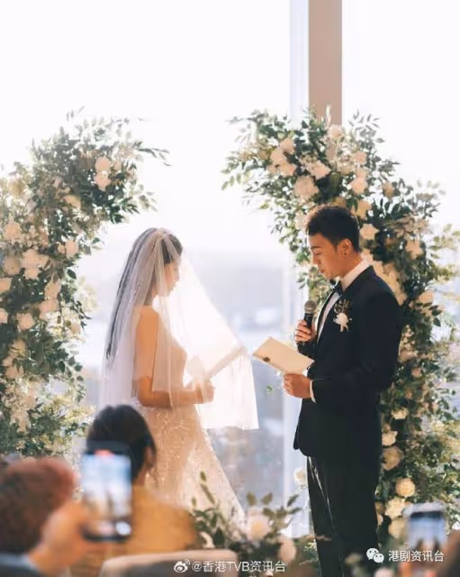 TVB長腿姐姐公開婚禮照片足!分享喜悅:以後不再孤單一人