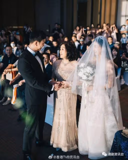 TVB長腿姐姐公開婚禮照片足!分享喜悅:以後不再孤單一人
