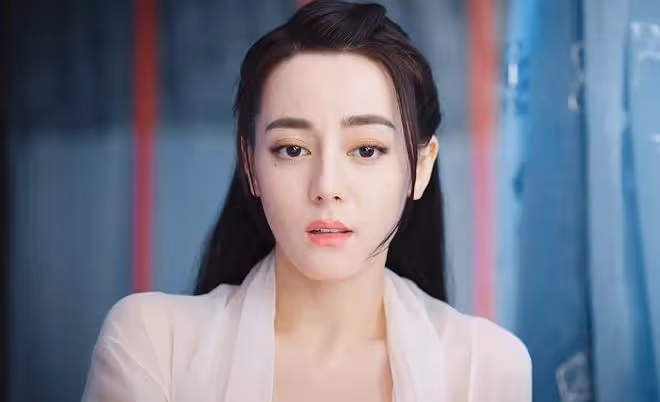 安樂傳：韓仲遠到死都不知，被帝承恩算計，讓她做太子妃送她暗衛