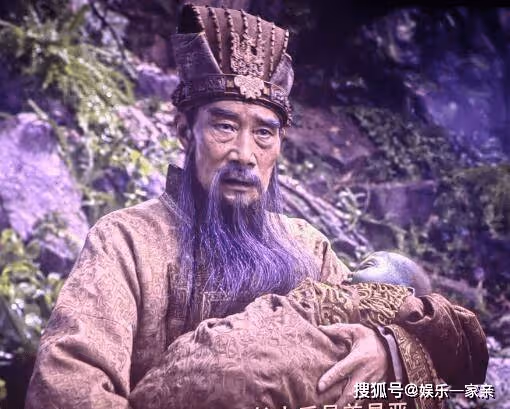 《封神第一部》里的嬰兒是誰？西伯侯姬昌抱的是誰？