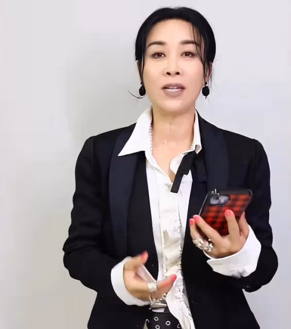 那英的評論區已淪陷,43.8萬人為刀郎站隊,楊坤和汪峰也在其後