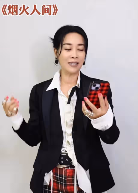 那英的評論區已淪陷,43.8萬人為刀郎站隊,楊坤和汪峰也在其後