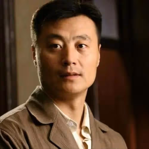 任程偉:她陪我住7年地下室,沒車沒房就結婚,成名後哪敢拋棄?
