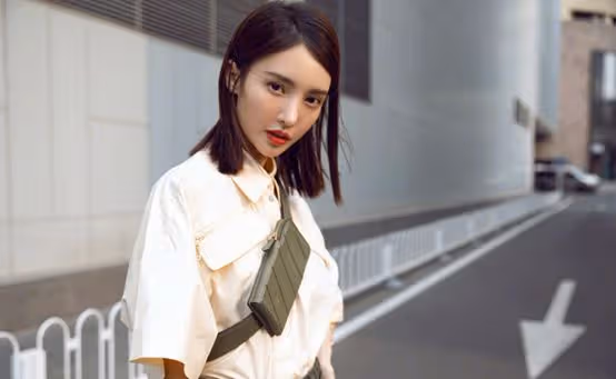 內娛「女海王」金晨的豪放情史!曾放飛自我,一人「挑戰」六男?