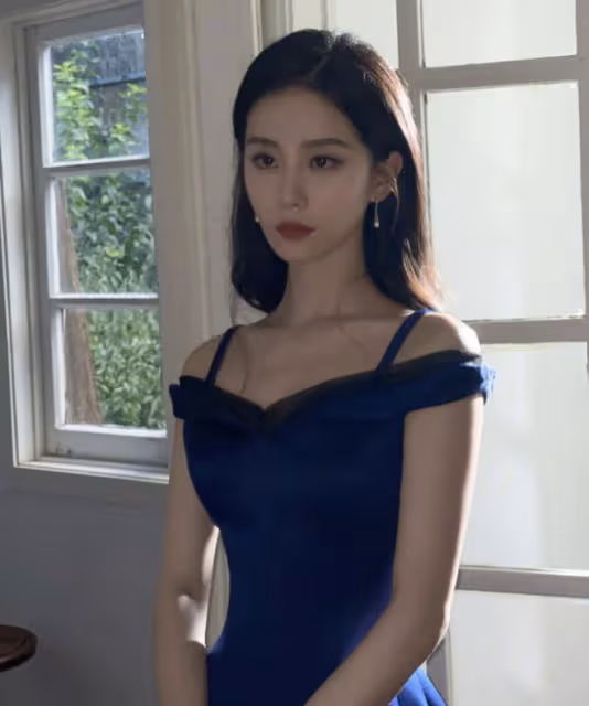 吳奇隆帶兒子探班劉詩詩,父子現身橫店劉詩詩住所,力破婚變謠言