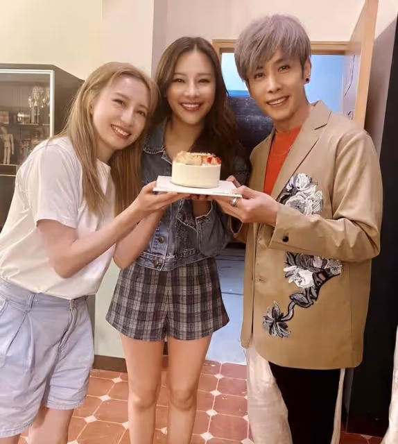 被傳不續約遭公司雪藏!TVB女星罕見現身,稱希望與大台長遠合作