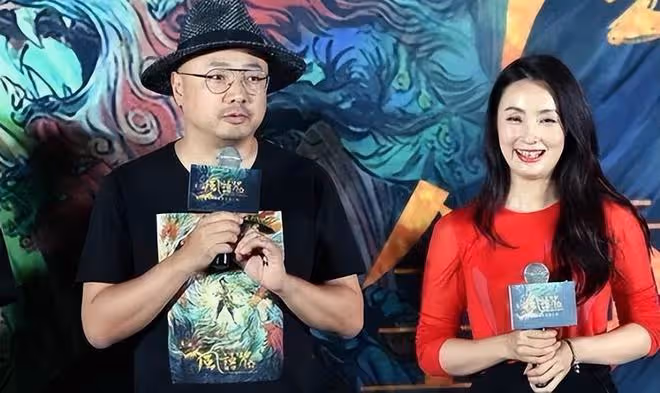 陶虹確認已經回國!和徐崢同看話劇,傳8.2億資金解凍引猜測狂潮?