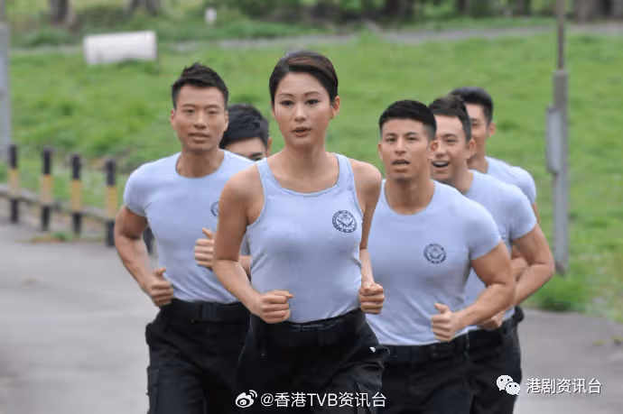 超大眼被網民質疑整容?38歲TVB甜美公主雙眼皮深邃又圓潤