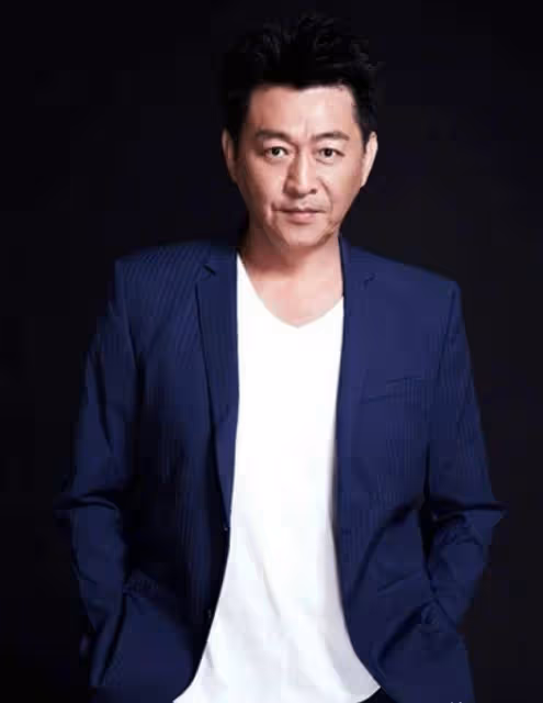 庹宗華9歲出道,10歲約會林青霞,57歲猥褻空姐,一手好牌打爛