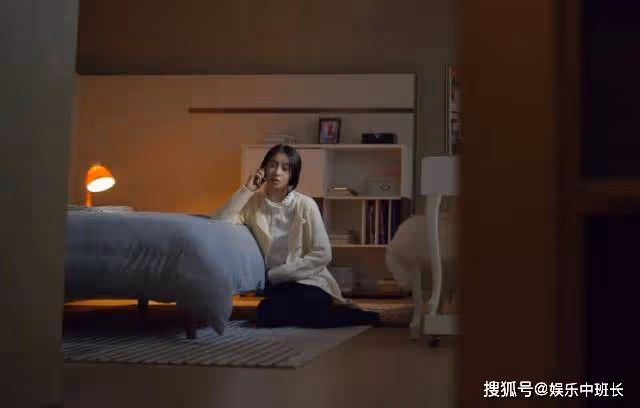 《曾少年》有了錢丟了命,肖千喜的命運,像極了床頭的那盞破燈