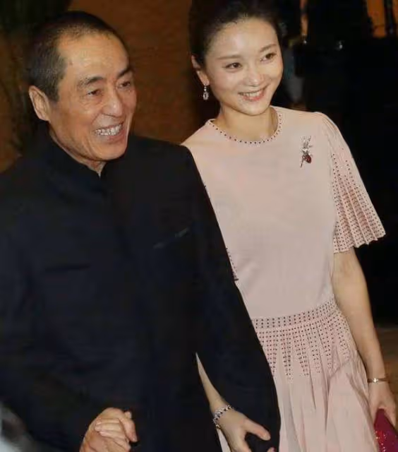愧對肖華,情斷鞏俐,張藝謀為什麼會愛上18歲的陳婷?